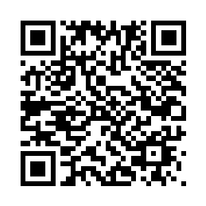 而且手下的两个副局长还在打麻将二维码生成