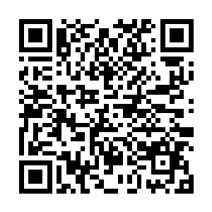 而且自己在她的面前总有一种儿媳妇在婆婆面前的拘谨二维码生成