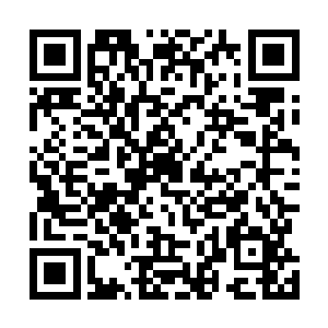 而为了挽回声誉金球奖在今年早早地便对张东城发出邀请二维码生成