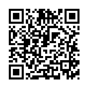 而他的身后跟着一名娇俏的青裙丫环二维码生成