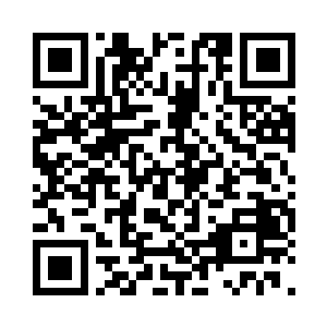 而前朝留下来的官员却大多人人自危起来二维码生成