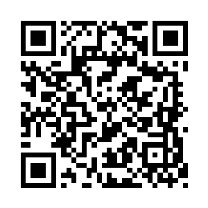 而另一只手的剑鞘则是在青色光晕的刺激之二维码生成