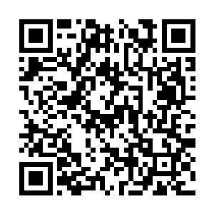 而右边的胡芳部署却又追着一部骑众也都骂着孙策二维码生成