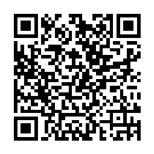 而周围的那些原本还有些疑惑的人听到徐征的话之后二维码生成