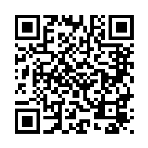 而在一旁的沙浩在娜丽丝的示意下二维码生成