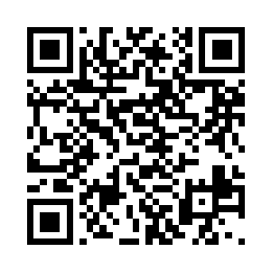 而孟冲则是两只眼睛都眯缝到了一起二维码生成