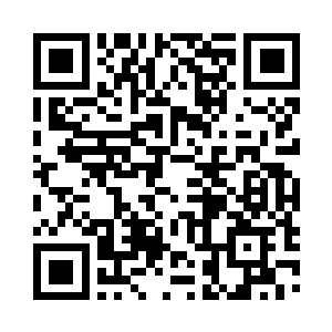 而小艾还没玩够……每一样都要上去体验一下二维码生成