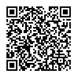 而就在这波塞冬将大部分力量都用在了对付埃吉尔和雅典娜的同时二维码生成