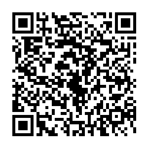 而强大的一方当然不愿意让弱小的一方和其分享同样的权力和地位二维码生成