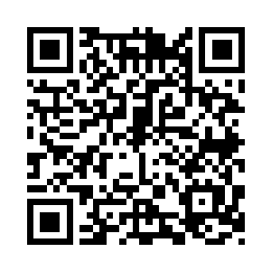 而怀中的小女孩不用说就是秦翘翘了二维码生成