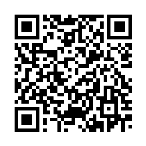 而手背也不可避免地从他掌心擦过二维码生成