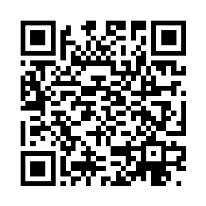 而是看向了静静站在人群之外的苏凡二维码生成