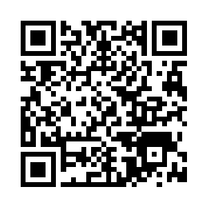 而是起身走到办公室墙边的柜子处二维码生成