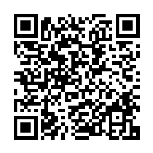 而特蕾西和雨果在颁奖典礼之上更是没有任何正面对峙的机会二维码生成