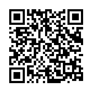 而现在我们这么多人都站在了这里二维码生成