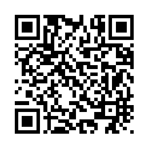 而现在江少游这块刚刚切开的原石二维码生成