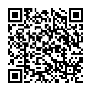 而现在竟然被一个看起来像乞丐一样的男人说难看二维码生成