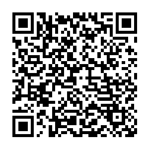 而现场两千名观众之中仅有不到五百名的女性观众也都纷纷起立鼓掌二维码生成