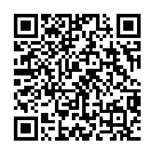 而穆元长老则被太夏朝中的一干大臣和大臣们的家属包围二维码生成