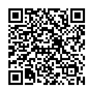 而许家也将许紫烟前往寻找隐士大陆的消息传播了出去二维码生成