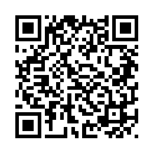 而车窗外挤满了举着照相机的记者二维码生成