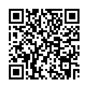 而这时两个去接应他的人用手指着他二维码生成