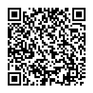 而风天翔现在每次打开电脑第一件事几乎习惯性的就会去找林欣悦聊天二维码生成