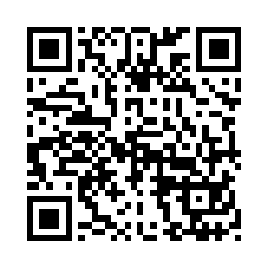 耷拉着耳朵狼狈的从第四层出来了二维码生成