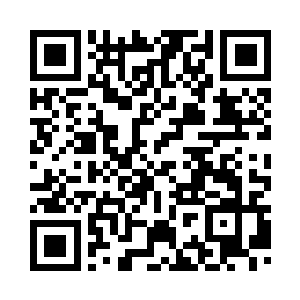 聚众广场的人们开始纷纷四散逃开二维码生成