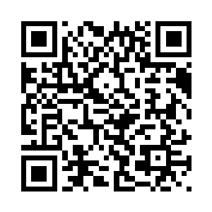 背对着他的大精灵王缓缓转过身来二维码生成