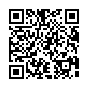 脑海里浮现的却是昨晚那副美男出浴图二维码生成