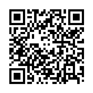 脚下的江面则是火船一条接一条的减少二维码生成