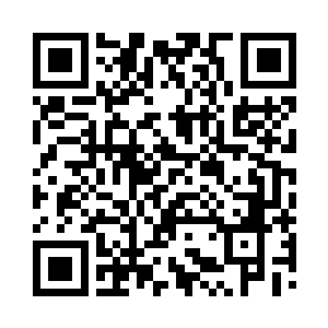 脸上也闪过了一抹难以掩饰的惊喜的神情二维码生成