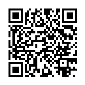 脸上再一次的露出了一丝得意的哈哈笑了起来二维码生成