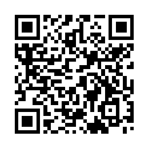 脸上的容貌慢慢地变化成另一张脸二维码生成