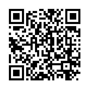 脸上的敬畏已经变成近乎虔诚的教徒式表情二维码生成