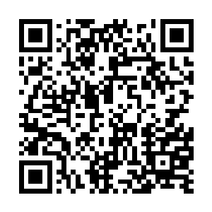 自个儿都觉得自个儿的手掌摸到男人的皮肤在发烫二维码生成