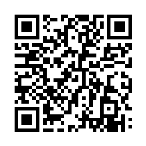 自己举着个手机在山间踉踉跄跄而行二维码生成