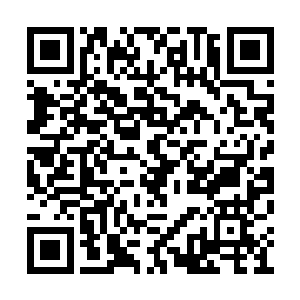 自己像是被一辆急速的火车撞到直接缔约了出来二维码生成