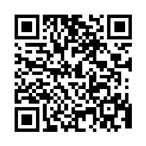 自己就曾经被她和小雨哄骗着拍过一组写真二维码生成