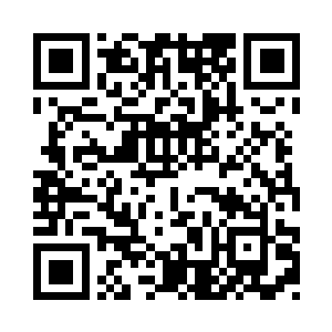 自己的全力一击被这神秘黑袍人化解二维码生成