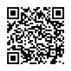 自然而然的便被这面铜镜给吸引住了二维码生成