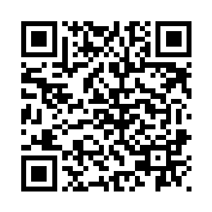 至少有上百人惨死在子弹风暴之下二维码生成