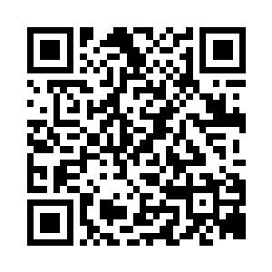 芮阁一眼便看到占据在盘子一角的煎蛋二维码生成