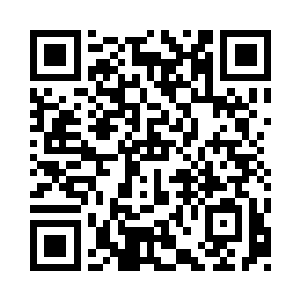 芮阁从容地走到她旁边的沙发上坐了下来二维码生成