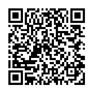 苍月无法想象冷峻的面庞上浮现宛若嫖客的眼神之时二维码生成