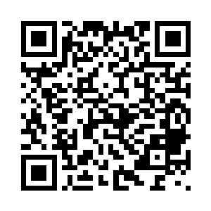 苏凡也拿起一瓶水狠狠的喝了一口二维码生成