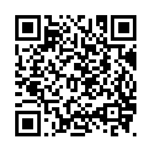 苏凡头也没回的坐上了那辆黑色奔驰二维码生成