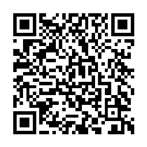 苏凡觉得这个字根本不能用来形容此时的苏媛媛二维码生成