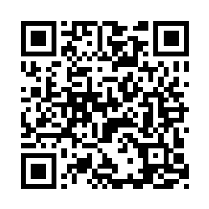 苏墨尘看着她故作夸张却也掩饰不了的愧疚二维码生成